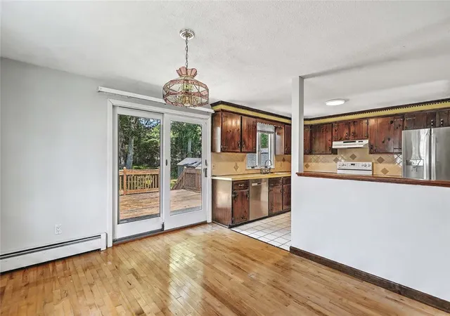 Photo 5 of Sale Pending at 5 Tiffany Dr, Cumberland, RI 02864 | MLS# 1418436 | Listing updated on 2026-08-18