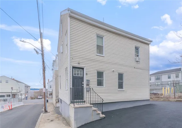 4th image of 8 Marcello St, Providence, RI 02919 | MLS# 1418635