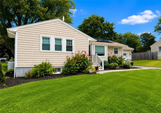 3rd image of 82 Kearns Ave, Tiverton, RI 02878 | MLS# 1418753