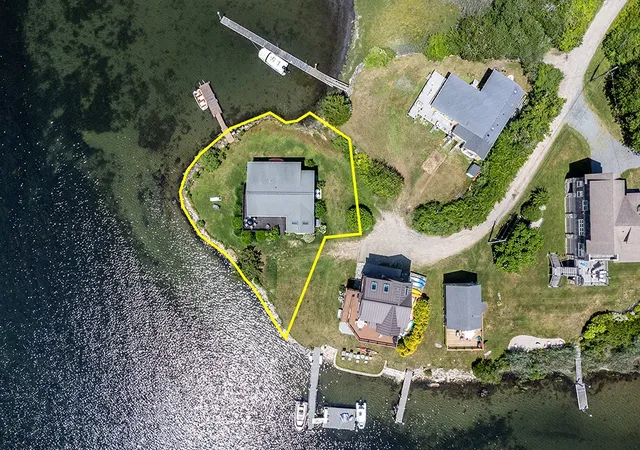 Photo 3 of Single family home for sale at 65 Sheldon Point Rd, Wakefield, RI 02879 | MLS# 1418787 | Listing updated on 2026-08-11