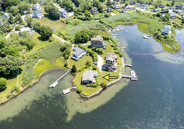 Photo 4 of Single family home for sale at 65 Sheldon Point Rd, Wakefield, RI 02879 | MLS# 1418787 | Listing updated on 2026-08-11