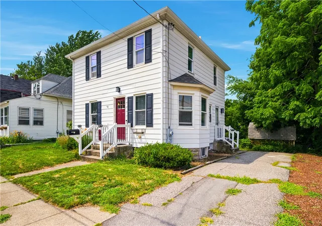 Photo 3 of Sale Pending at 82 Dyer Ave, Riverside, RI 02915 | MLS# 1418814 | Listing updated on 2026-08-26