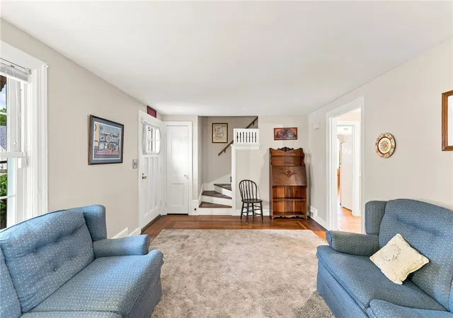 4th image of 48 Fairway Dr, Cranston, RI 02920 | MLS# 1418812