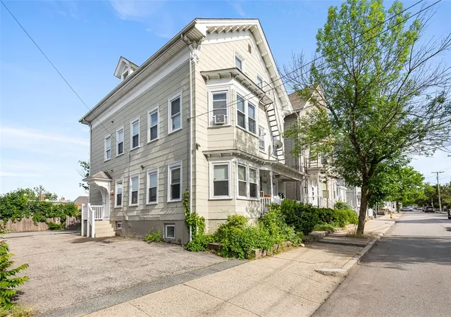1st image of 138 Garden St, Pawtucket, RI 02860 | MLS# 1418854