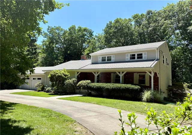 1st image of 33 Mary Ann Dr, Exeter, RI 02822 | MLS# 1418468