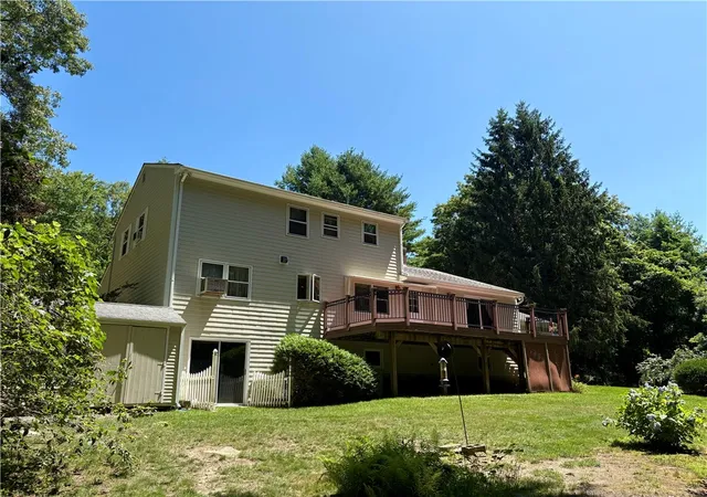 3rd image of 33 Mary Ann Dr, Exeter, RI 02822 | MLS# 1418468