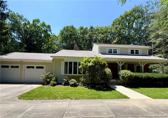 49th image of 33 Mary Ann Dr, Exeter, RI 02822 | MLS# 1418468