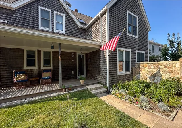1st image of 208 Chapel St, Block Island, RI 02807 | MLS# 1418894
