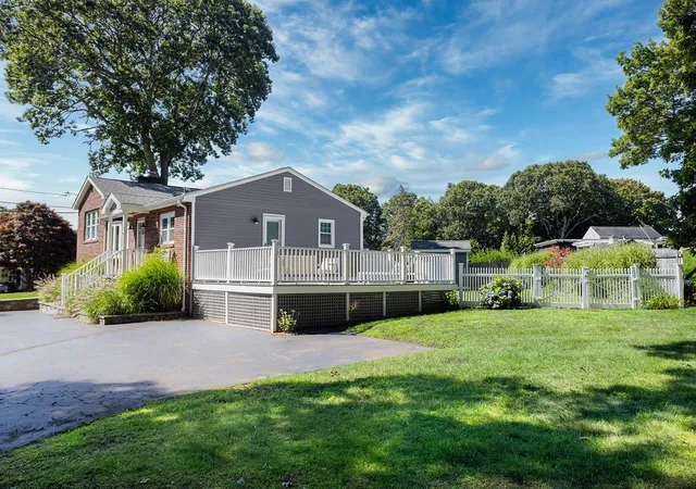Photo 2 of Single family home for sale at 106 Cedar Is Rd, Narragansett, RI 02882 | MLS# 1418456 | Listing updated on 2026-08-10