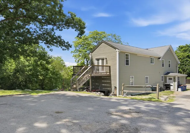 5th image of 9 County St, Seekonk, MA 02771 | MLS# 1418998