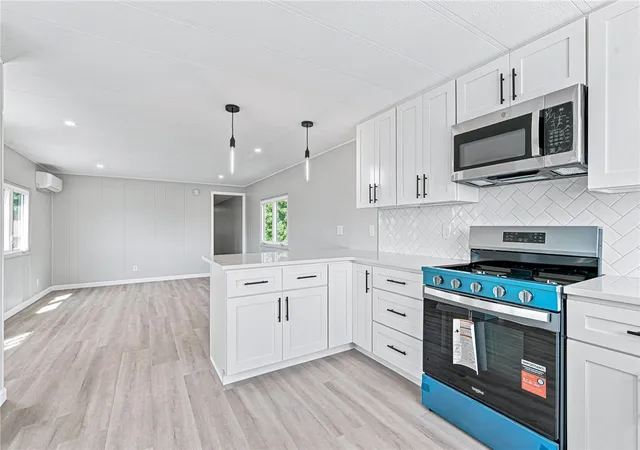 4th image of 21 Cathy Cir, Portsmouth, RI 02871 | MLS# 1418834