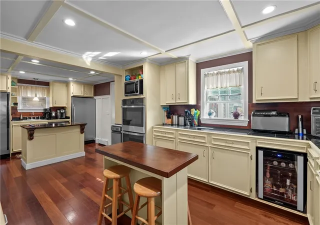 Photo 4 of Single family home for sale at 93 S Pierce Rd, East Greenwich, RI 02818 | MLS# 1419047 | Listing updated on 2026-08-24