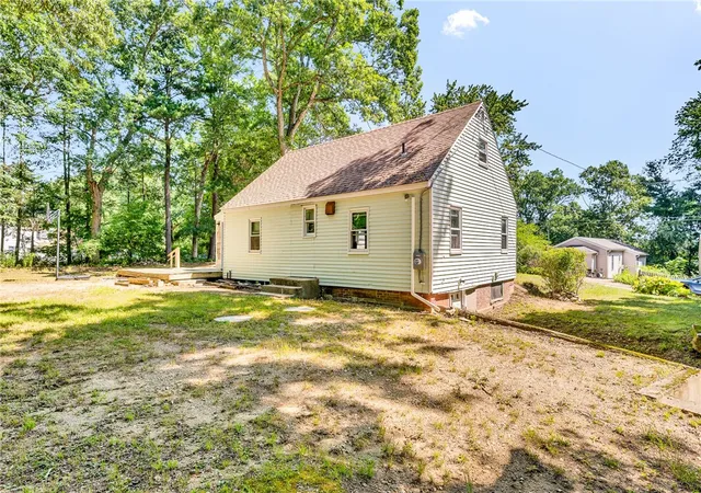 Photo 3 of Single family home for sale at 11 Sunset Ave, Coventry, RI 02816 | MLS# 1418988 | Listing updated on 2026-08-16