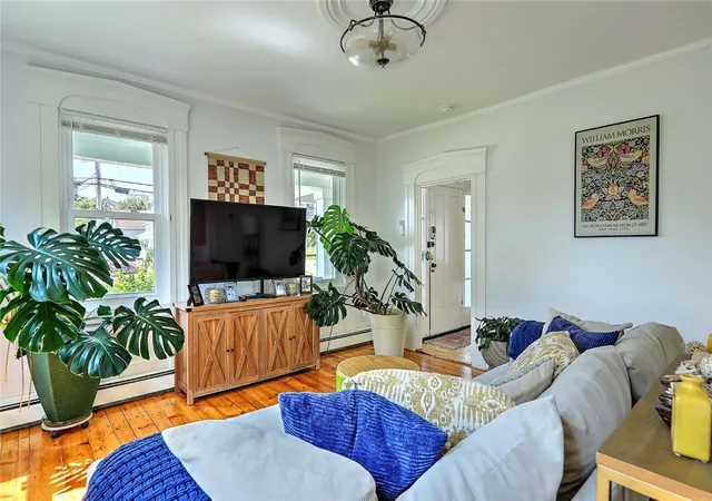 Photo 3 of Single family home for sale at 149 Earle St, Woonsocket, RI 02895 | MLS# 1418991 | Listing updated on 2026-08-10