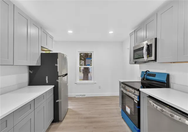 Photo 2 of Single family home for sale at 5 Lees Ln, Chepachet, RI 02814 | MLS# 1419143 | Listing updated on 2026-07-28