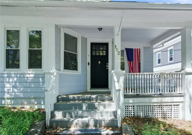 31st image of 102 Overhill Rd, Providence, RI 02906 | MLS# 1419031