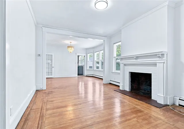 4th image of 102 Overhill Rd, Providence, RI 02906 | MLS# 1419031
