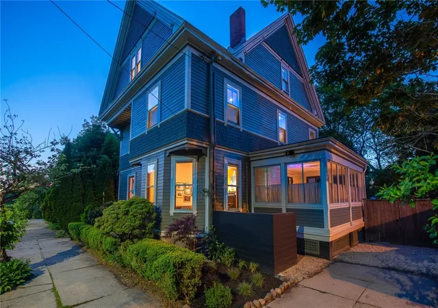 3rd image of 66 Halsey St, Providence, RI 02906 | MLS# 1418818