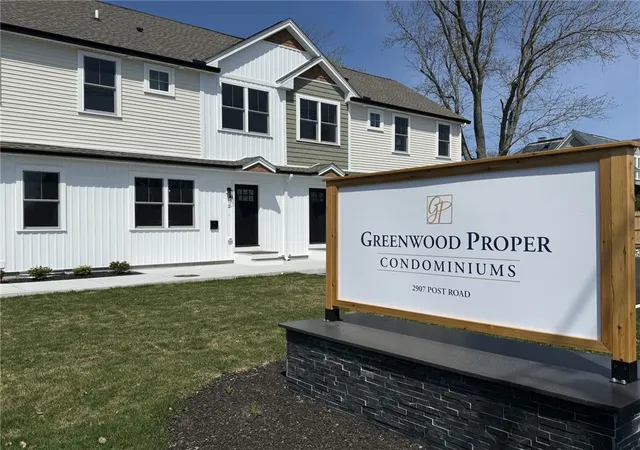 1st image of 2907 Post Rd #1, Warwick, RI 02886 | MLS# 1419192