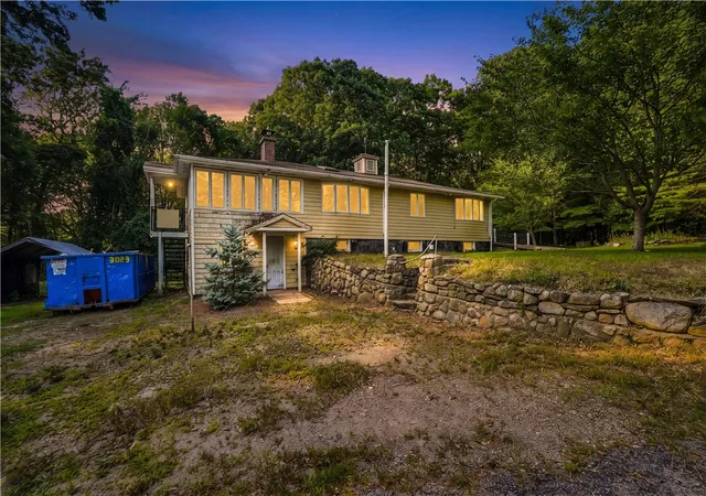 2nd image of 20 Old Colonial Village Rd, Hopkinton, RI 02804 | MLS# 1419240
