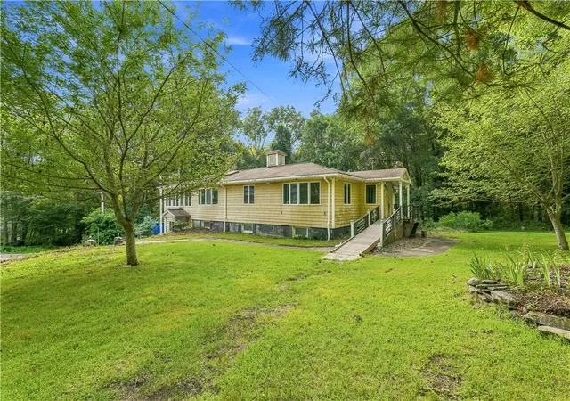 Photo 4 of Sale Pending at 20 Colonial Village Rd, Ashaway, RI 02804 | MLS# 1419240 | Listing updated on 2026-08-17