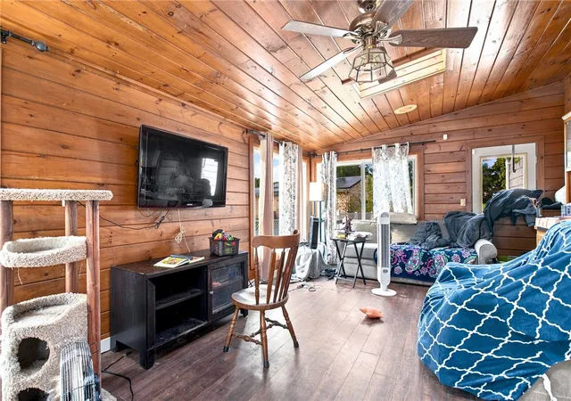 Photo 3 of Sale Pending at 23 Hornbeam Dr, Cranston, RI 02921 | MLS# 1419055 | Listing updated on 2026-08-16