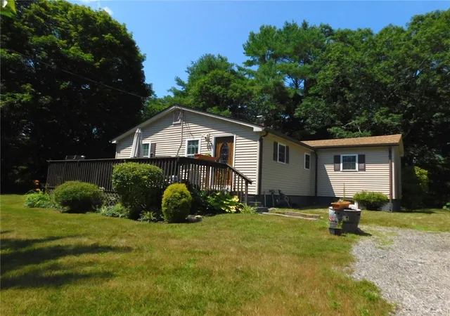 2nd image of 8 Kingstown Rd, Richmond, RI 02898 | MLS# 1419263