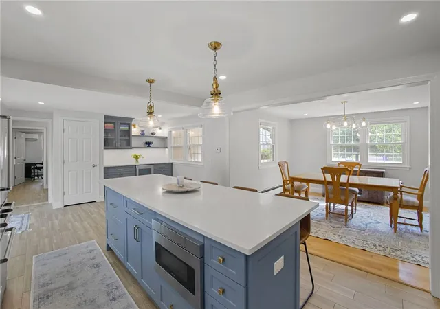 4th image of 7 Heritage Rd, Bristol, RI 02809 | MLS# 1419200