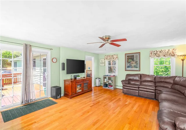 4th image of 82 Hope Rd, Cranston, RI 02921 | MLS# 1417195