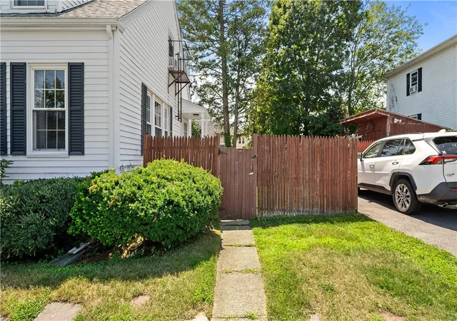 Photo 4 of Sale Pending at 6 Nevada Ave, Rumford, RI 02916 | MLS# 1418667 | Listing updated on 2026-08-17