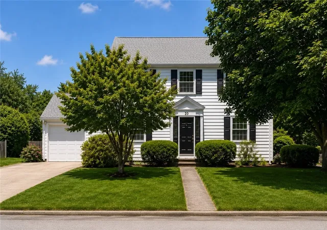 2nd image of 20 Drowne Pkwy, East Providence, RI 02916 | MLS# 1419040