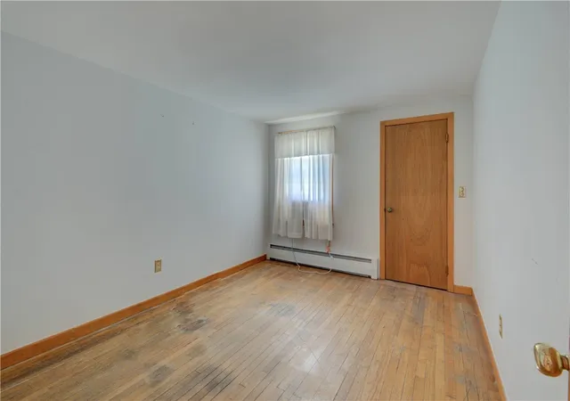 3rd image of 26 Central Ave, Warren, RI 02885 | MLS# 1419000