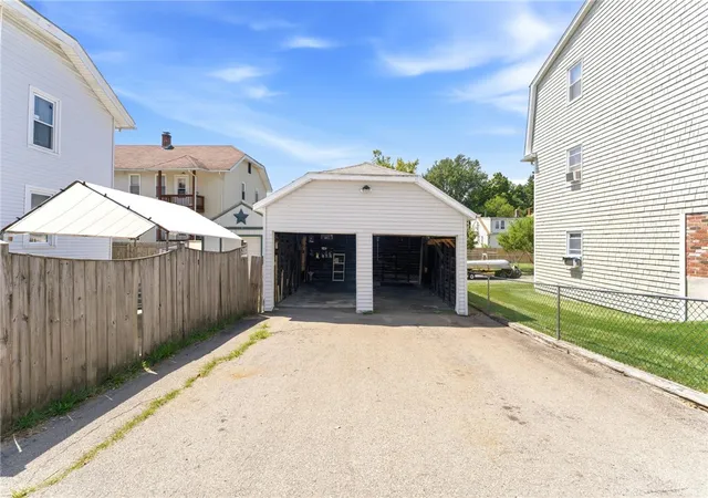 Photo 4 of Sale Pending at 362 Ballou St, Woonsocket, RI 02895 | MLS# 1419207 | Listing updated on 2026-08-28