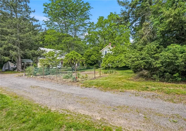 Photo 3 of Sale Pending at 362 Abbott Run Valley Rd, Cumberland, RI 02864 | MLS# 1419372 | Listing updated on 2026-10-07