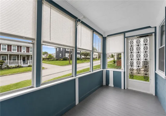 4th image of 81 Hazelwood Ave, East Providence, RI 02914 | MLS# 1419266