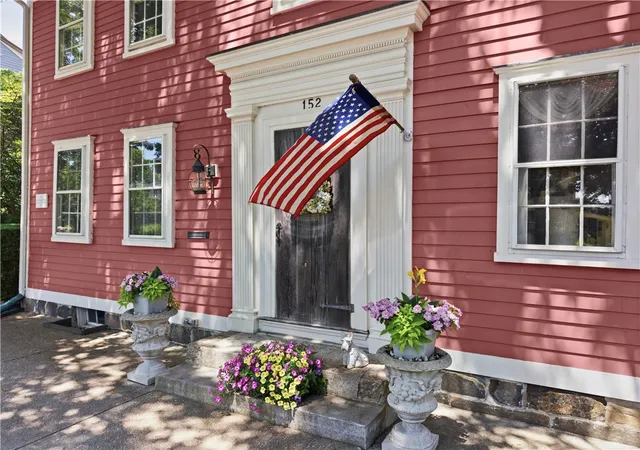 Photo 1 of Single family home for sale at 152 Main St, North Kingstown, RI 02852 | MLS# 1419401 | Listing updated on 2026-08-12