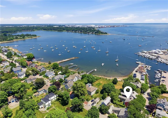 Photo 3 of Single family home for sale at 152 Main St, North Kingstown, RI 02852 | MLS# 1419401 | Listing updated on 2026-08-12