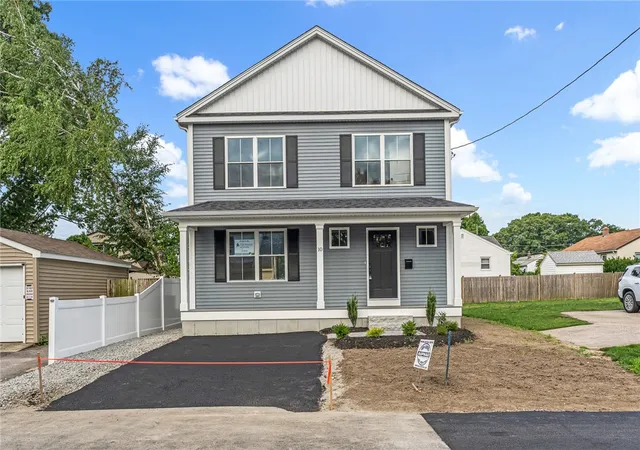 Photo 1 of Single family home for sale at 10 Fyffe Ave, Cranston, RI 02920 | MLS# 1419554 | Listing updated on 2026-08-01