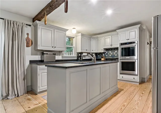 Photo 3 of Single family home for sale at 172 Estelle Dr, West Kingston, RI 02892 | MLS# 1419612 | Listing updated on 2026-08-21