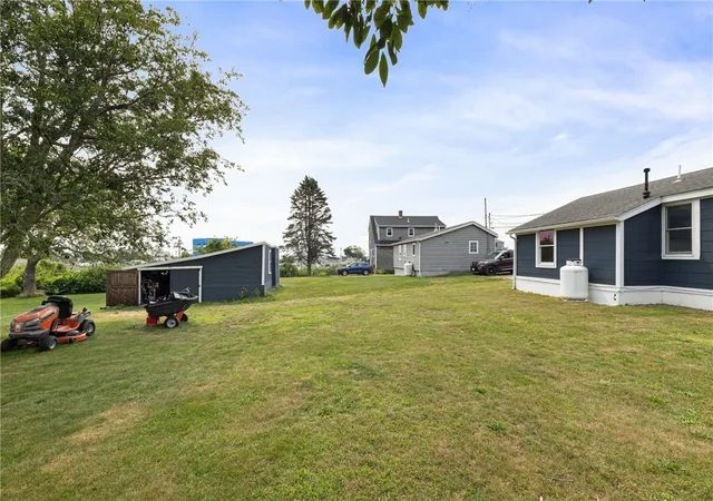 Photo 4 of Sale Pending at 60 Chappell Rd, Wakefield, RI 02879 | MLS# 1418383 | Listing updated on 2026-08-13