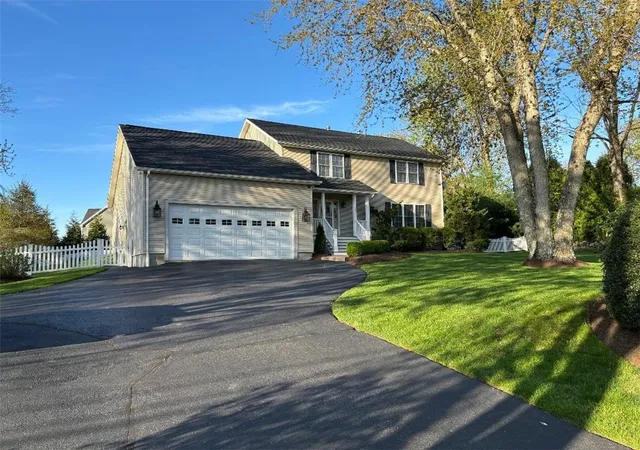 1st image of 190 Hope Rd, Cranston, RI 02921 | MLS# 1419648