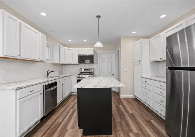 Photo 2 of Sale Pending at 786 Providence St, West Warwick, RI 02893 | MLS# 1419671 | Listing updated on 2026-08-12