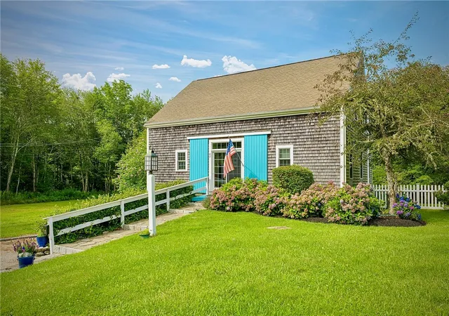 Photo 2 of Sale Pending at 47 Peckham Rd, Little Compton, RI 02837 | MLS# 1419759 | Listing updated on 2026-08-17