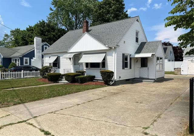 3rd image of 181 Fiat Ave, Cranston, RI 02910 | MLS# 1419827