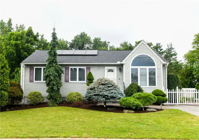 1st image of 9 Mallory Ct, Cranston, RI 02910 | MLS# 1419740