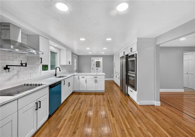 2nd image of 635 Iron Mine Hill Rd, North Smithfield, RI 02896 | MLS# 1419858