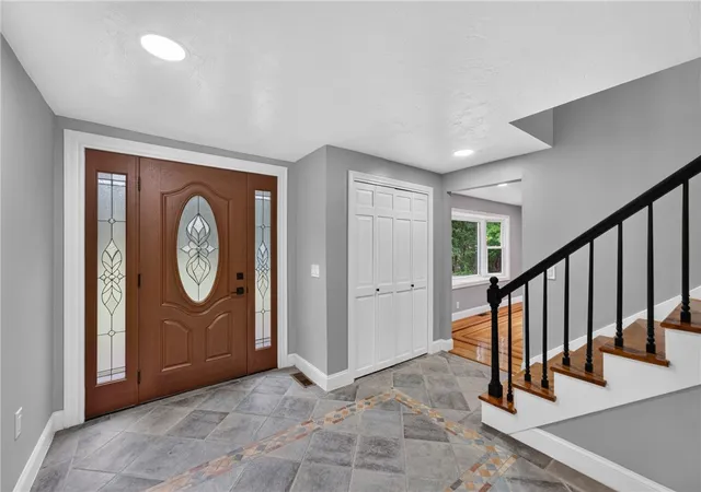 5th image of 635 Iron Mine Hill Rd, North Smithfield, RI 02896 | MLS# 1419858