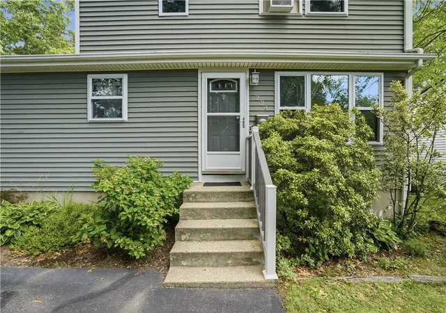 Photo 3 of Sale Pending at 224 Sargent St, Warwick, RI 02888 | MLS# 1419915 | Listing updated on 2026-08-17