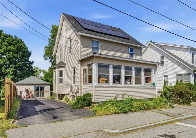 Photo 3 of Sale Pending at 28 Orlo Ave, East Providence, RI 02914 | MLS# 1419828 | Listing updated on 2026-08-31