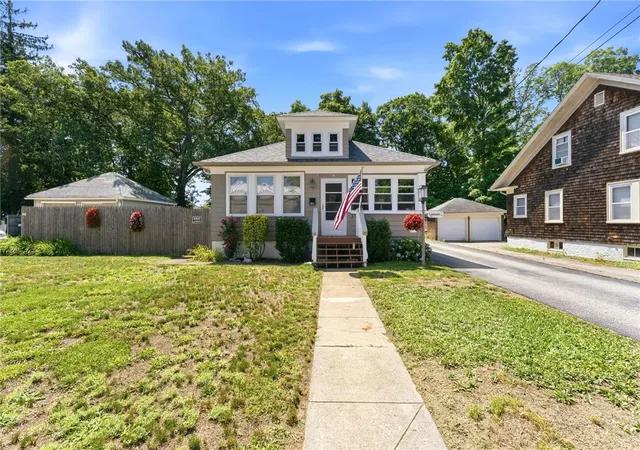 Photo 1 of Sale Pending at 4 Oak St, West Warwick, RI 02893 | MLS# 1419921 | Listing updated on 2026-08-17